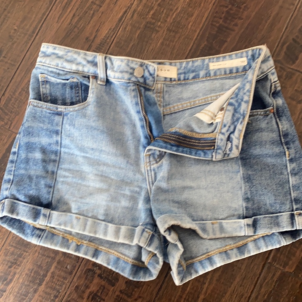 Color block pacsun shorts!